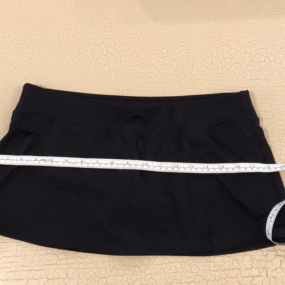 LANDS’END Swim Skort - Picture 8 of 9